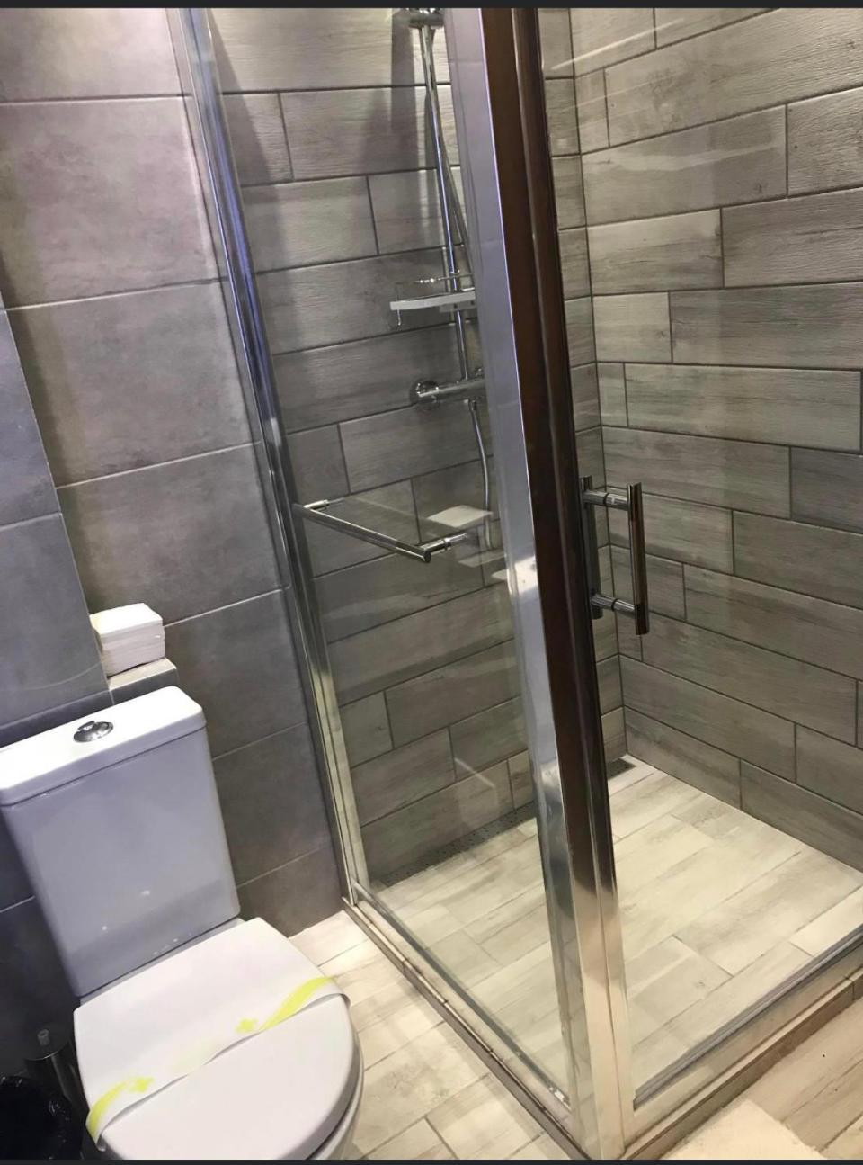 Hotel Parc Tecuci Zewnętrze zdjęcie